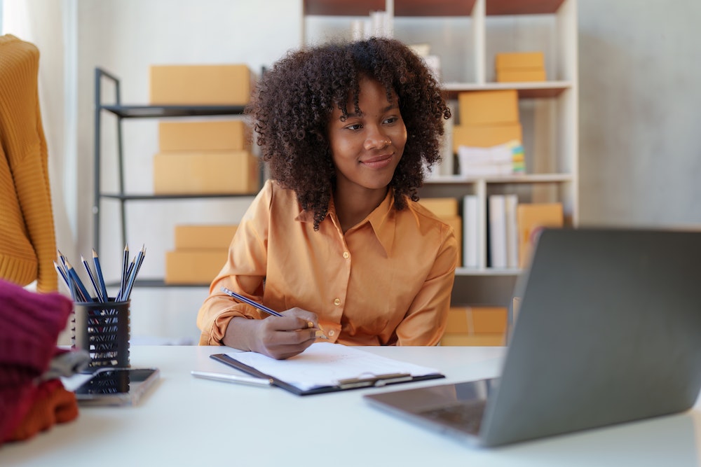 Création d'une SARL : Guide pas à pas pour lancer votre entreprise