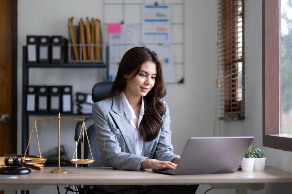 Les pratiques anti-concurrentielles : comprendre et agir face aux abus de position dominante